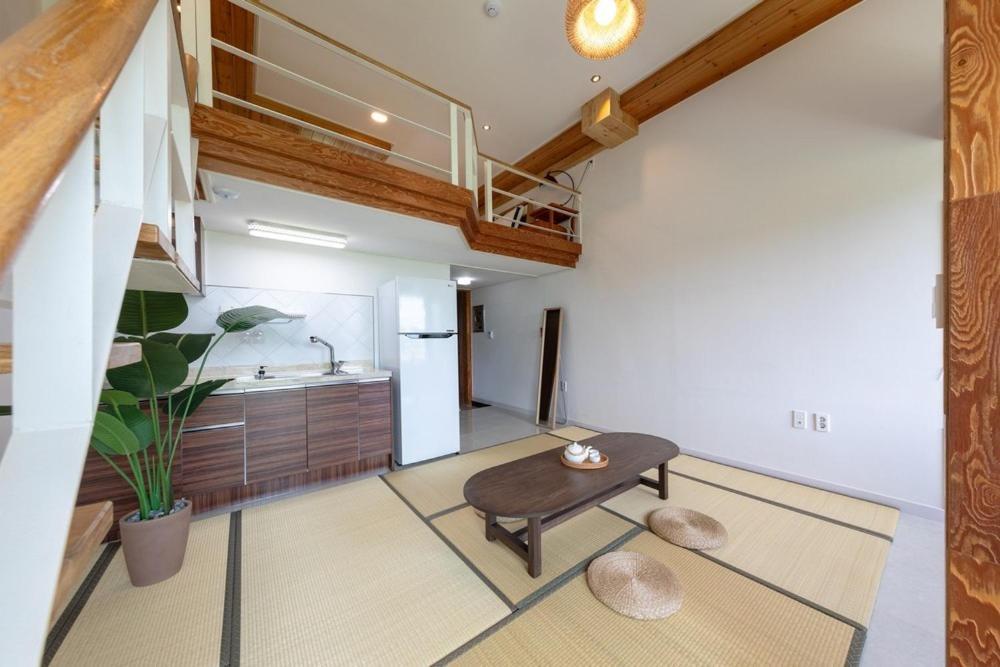 Gangneung Mirabell Spa Pension Chambre photo